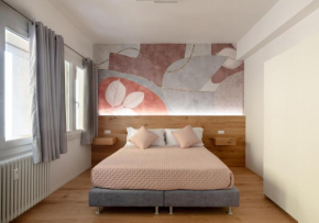 Fully Furnished Pink Apartment 2 Treviso